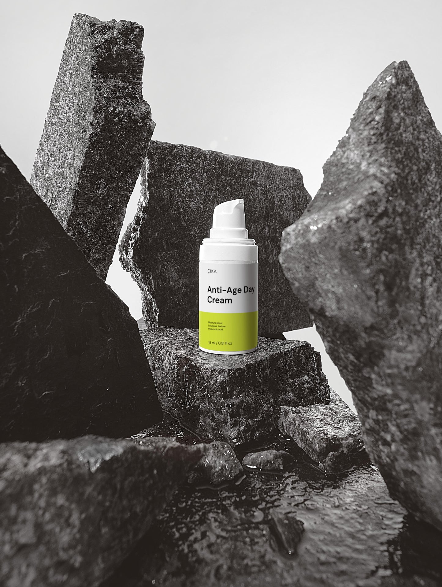 Anti-Age Day Cream.   [ Available in EU, UK, USA, Canada & Australia Not yet available in Albania ]
